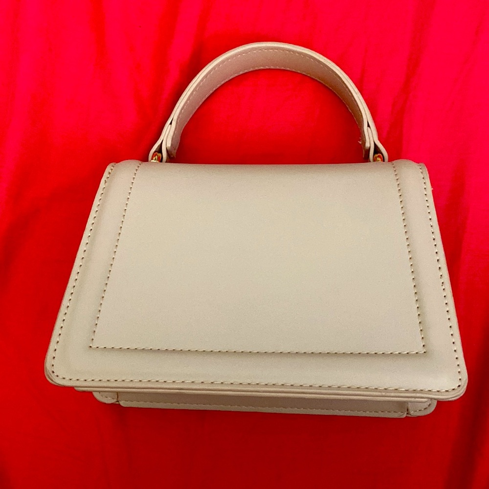 Handbag - Picture 3 of 4